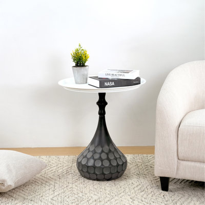 Table basse d'appoint en métal, table à piédestal pour le salon, texture martelée à la main