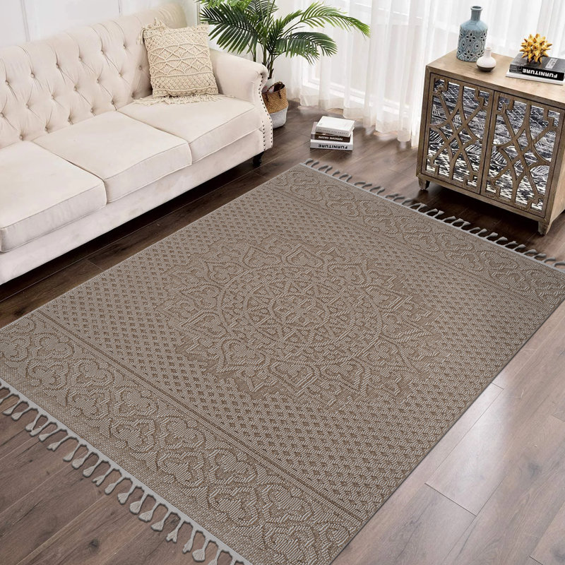 Tapis tissé à la machine Naar Guros, Rectangle 5 pi 3 po x 7 pi 6 po