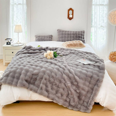 Jeté réversible en fausse fourrure de lapin, douillette douillette douillette en peluche pour canapé, douillette douillette luxueuse pour lit, cadeaux pour la fête des Mères, 50 po x 60 po.