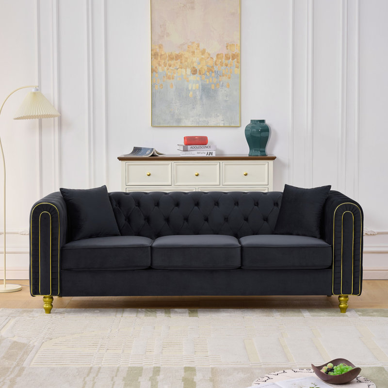 Canapé de 86 pouces en velours 86 po, confortable avec capitonnage à 3 boutons, accoudoirs roulés et pieds dorés, style Chesterfield pour le salon, noir