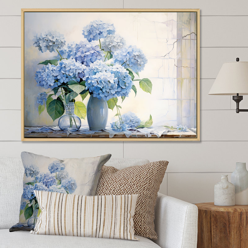 «Blue Hydrangea Farmhouse Still Life - Hydrangea», reproduction d'art sur toile, H 34 po x l 44 po x P 1,5 po