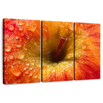 Yarlin Fresh Dewy Red Apple