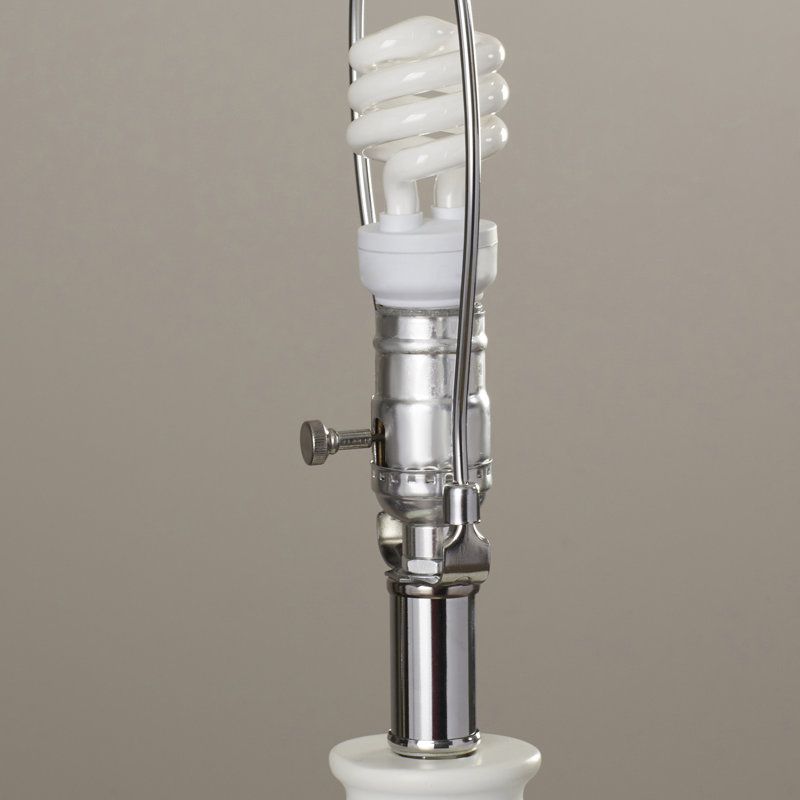 Lampe de table blanche 26,25 po Vicksburg