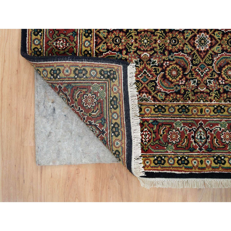 Theolia Wool Oriental Indoor Rug
