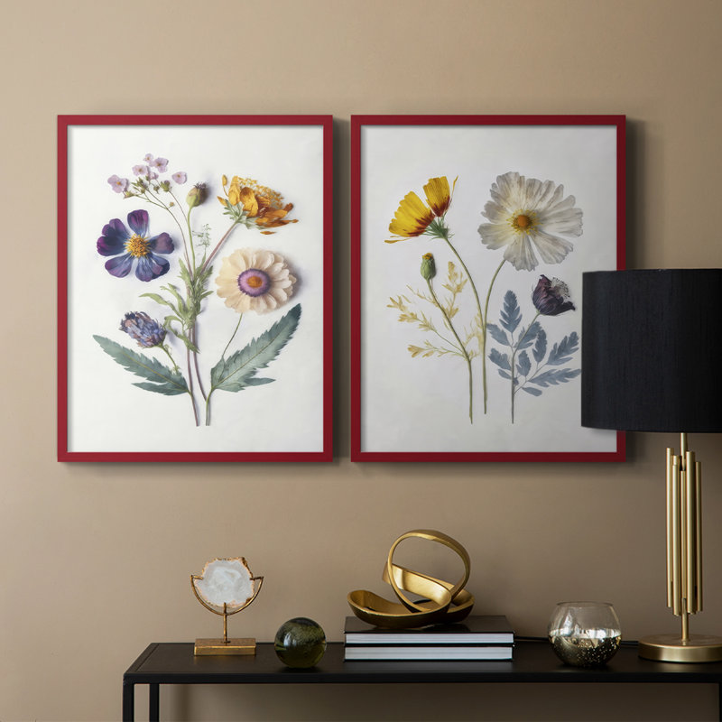 «Pressed Flower Memories I», reproduction encadrée de qualité supérieure - prête à être accrochée - aucun clou requis - aucun clou requis