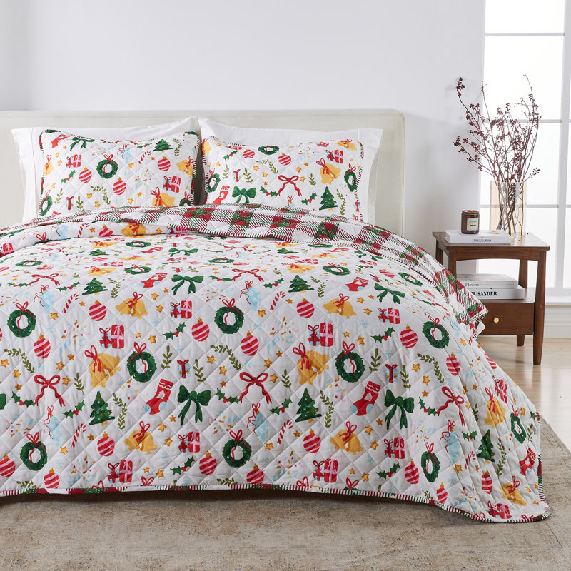 Vibrant & Cheerful Christmas Quilt Set, Twin XL Quilt  + 1 Standard Sham, Celebration
