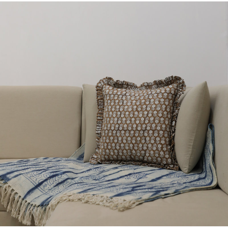 Housse de coussin en coton rustique à motif floral Fab divine pour décoration intérieure confortable - Tulsi Buti, Carré