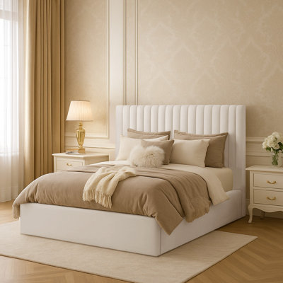 Maletha Bed