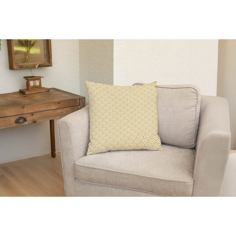 Coussin Classic Seigaiha, Carré 18 po, Ocre doré géométrique