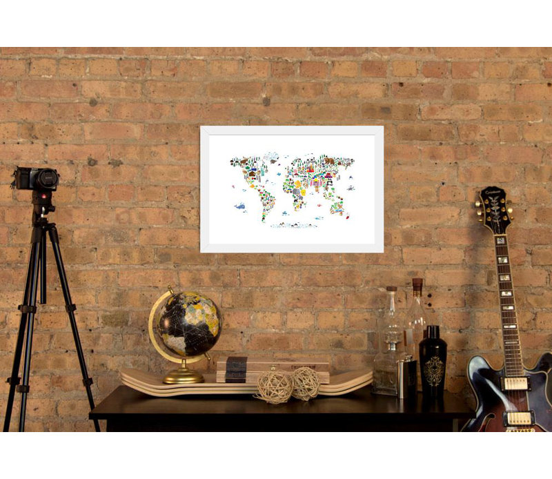 « Animal Map of the World », impression, Cadre blanc, H 24 po x l 32 po x P 1 po