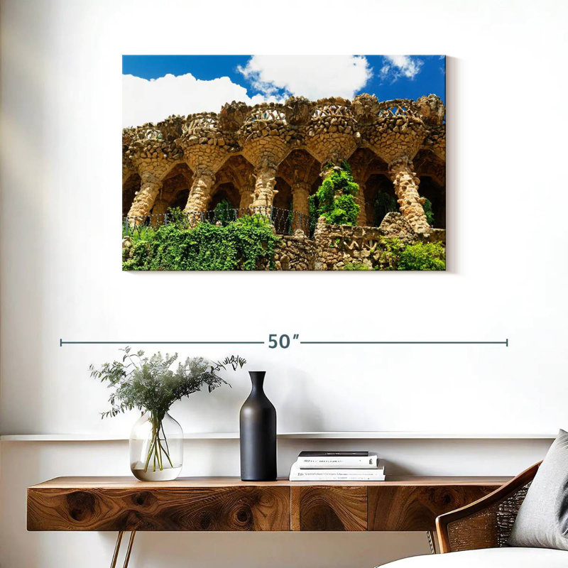Nicci Park Guell Colonnade