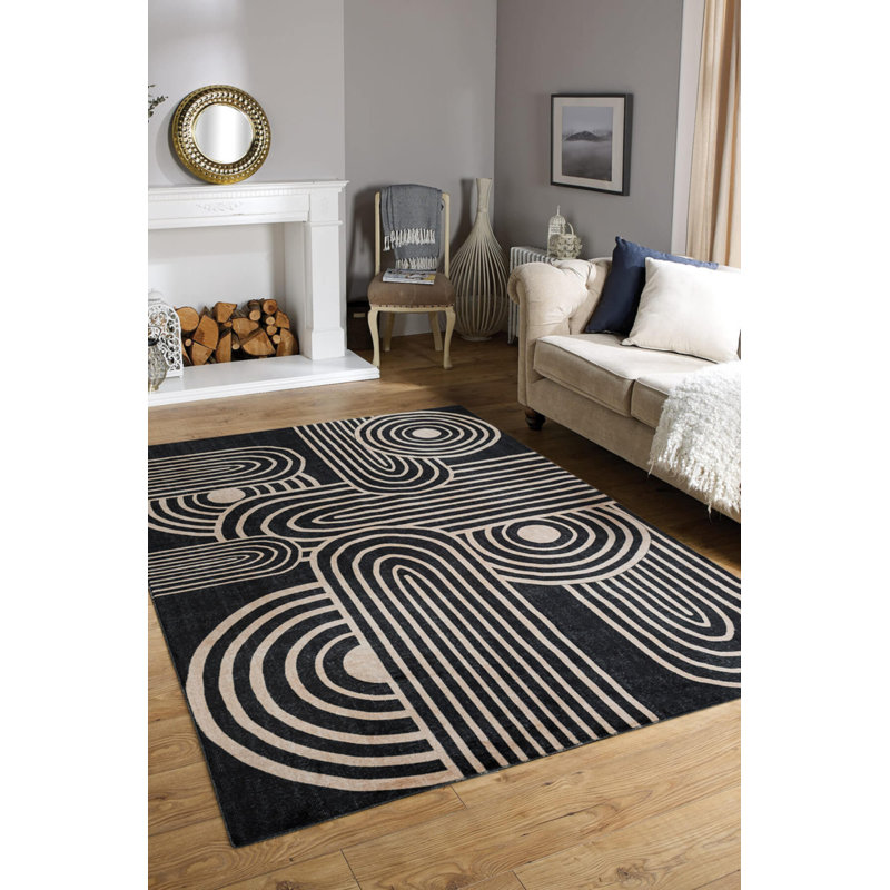 Tapis décoratif en polyester noir à rayures beige doux, Rectangle 5 pi 3 po x 7 pi 7 po