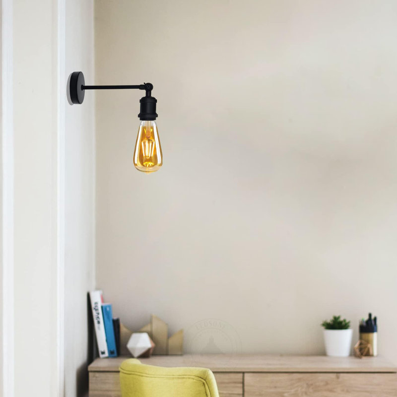 Ambir Armed Sconce, Black