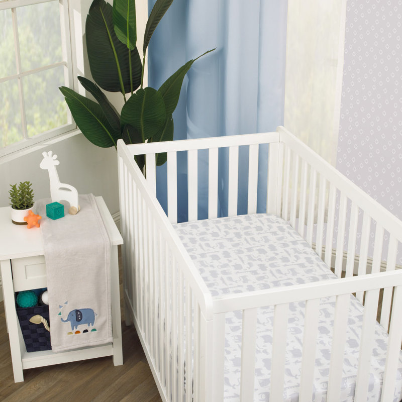 Drap-housse pour lit de bébé