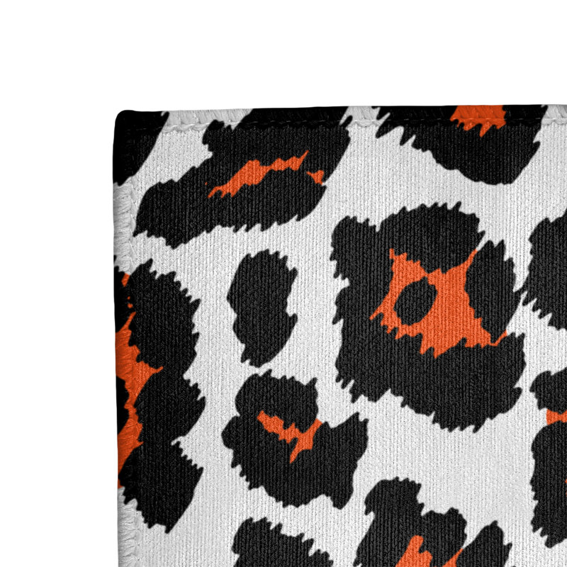 Tapis blanc / noir / orange à imprimé animal, Rectangle 5 pi x 7 pi