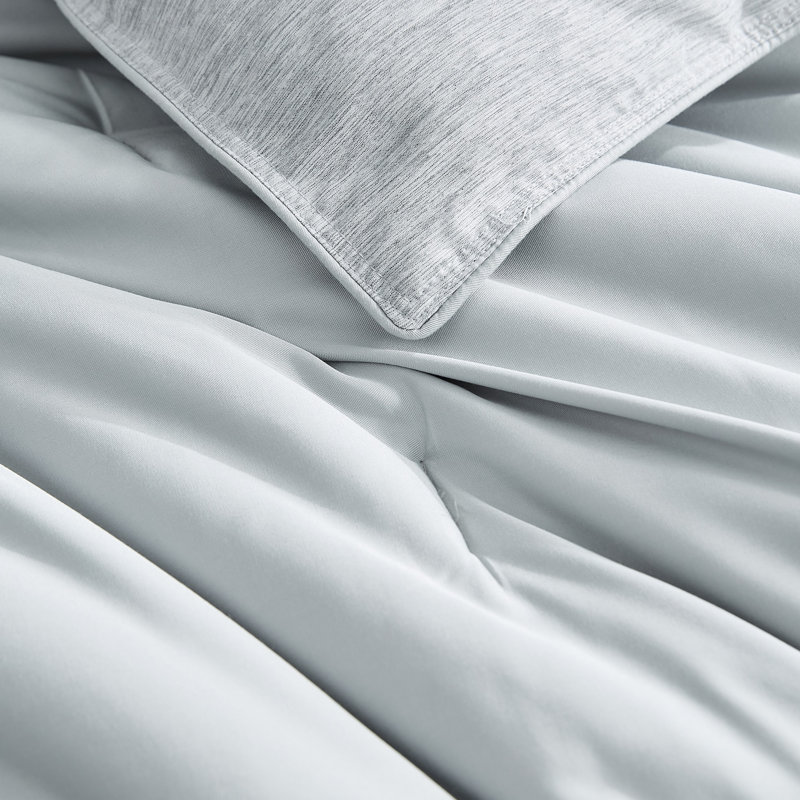 Cooling Lightweight Coma Inducer Oversized Comforter, King Comforter + 2 King Shams, Glacier Gray