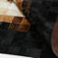 Tapis noir et crème en peau de vache, grand tapis-1996665280