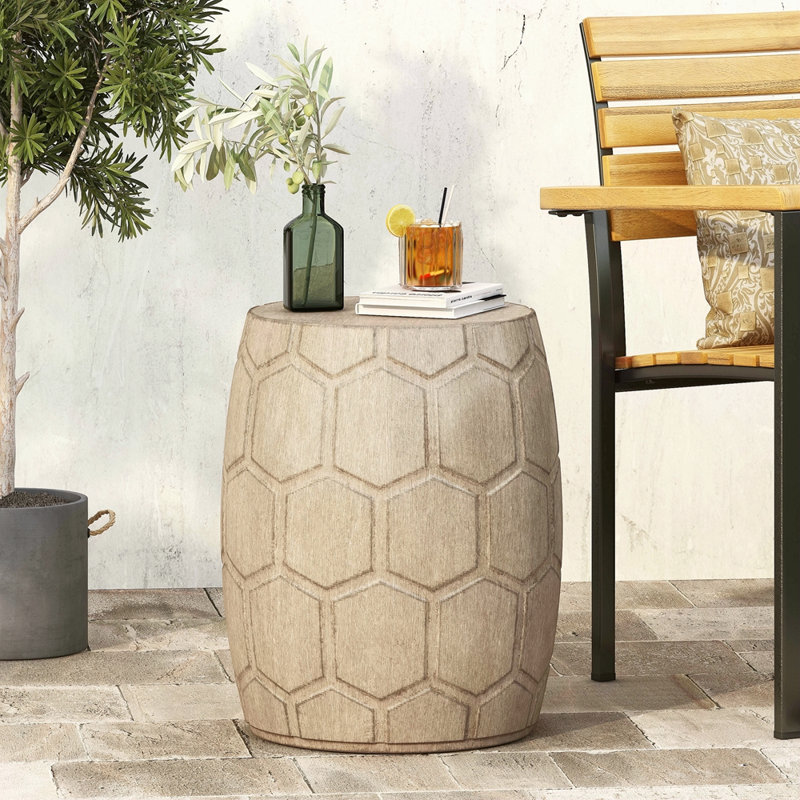 Table d'appoint d'extérieur en béton léger