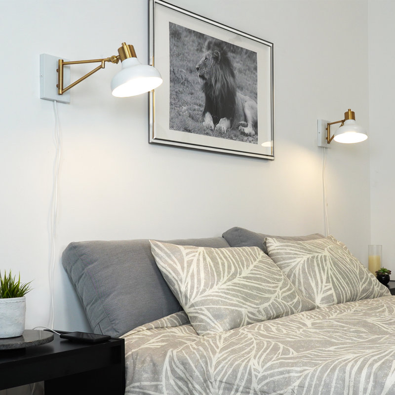 Caityln Plug-in Armed Sconce