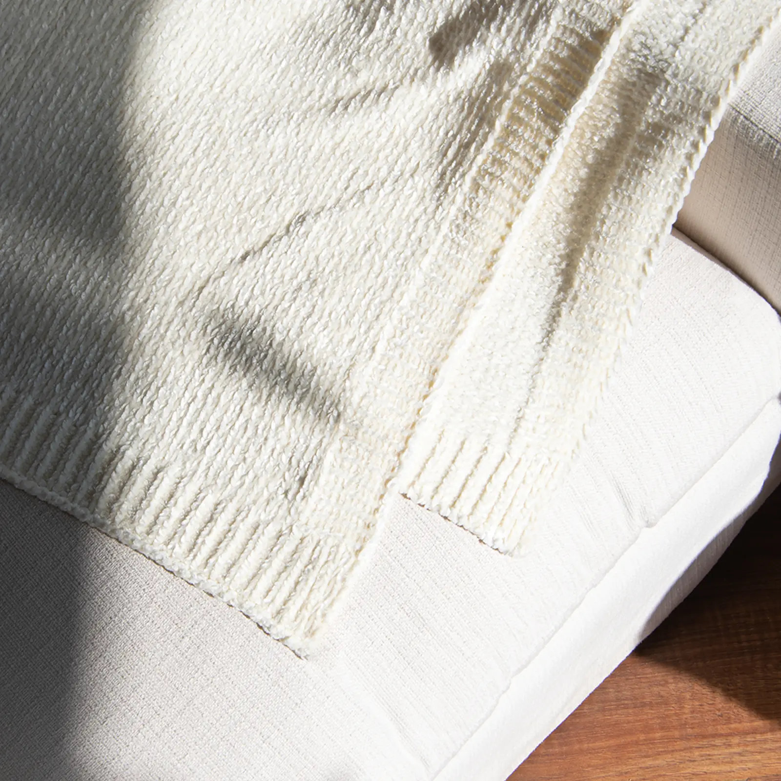 Caspian Knitted Blanket, White