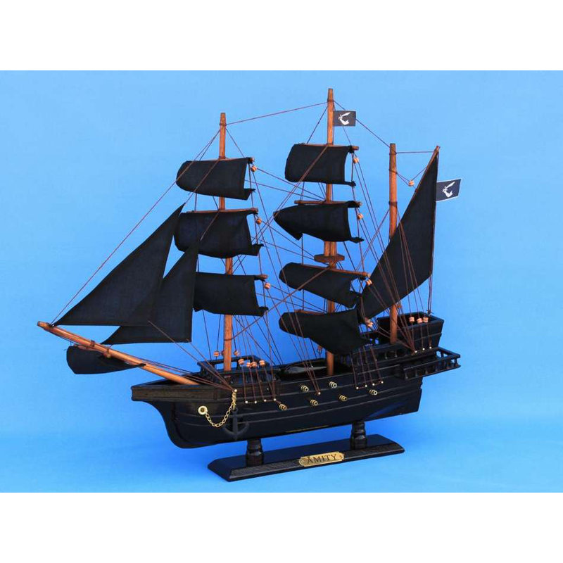 Bateau de modèle Thomas Tew's Amity