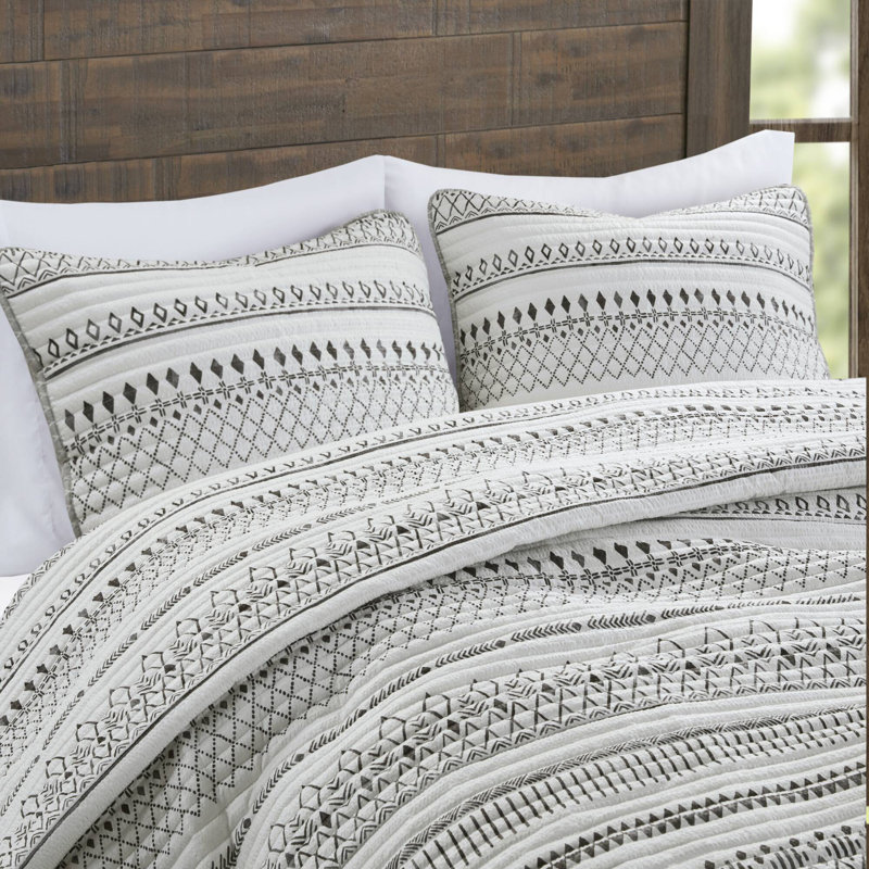 Nordic Full Reversible Microfiber Quilt Set in Blue