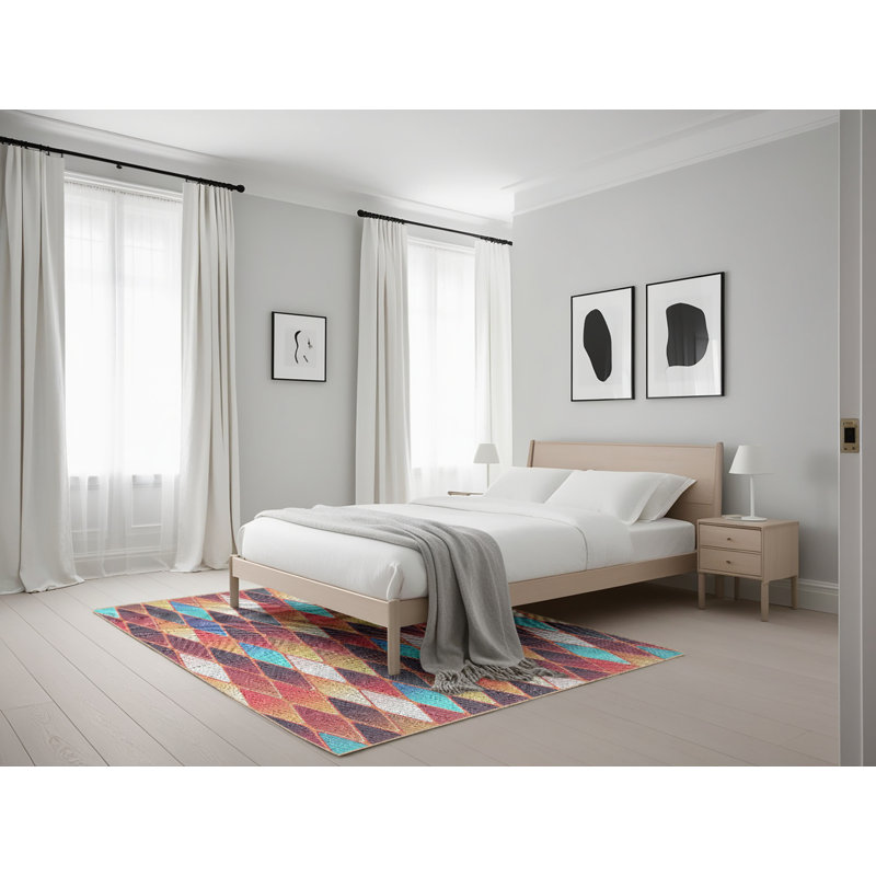 Proulx Geometric Indoor Rug, Rectangle 5' x 7'