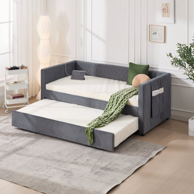 Twin Size Upholstered Daybed With Trundle,USB Port ,Side Pockets by Everly Quinn