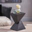 Table d'appoint-973379214