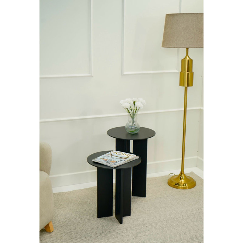 Ensemble de tables basses Modern Modern (2 pièces), 15,7 po x 17,7 po x 15,7 po et 15,7 po x 21,7 po x 15,7 po | 100% panneau de fibres à densité moyenne avec une épaisseur de 0,7 po | Conception élégante de couleur unie parfaite pour le salon et la décoration contemporaine