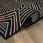 Tapis de sol à chevrons noirs et diamants, lavable à la machine, en polyester avec envers antidérapant-289589188