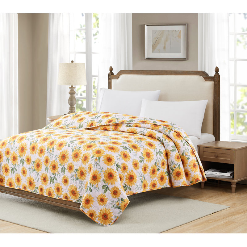 Harvest Sunflowers Machine Woven Floral Quilt, Queen Quilt