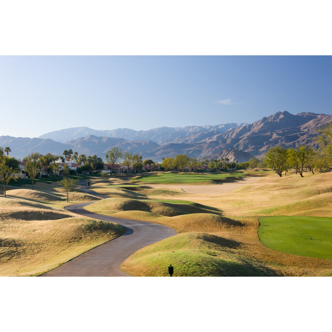 Golf Path At Stadium Course von Markhatfield - Kunstdrucke auf Leinwand