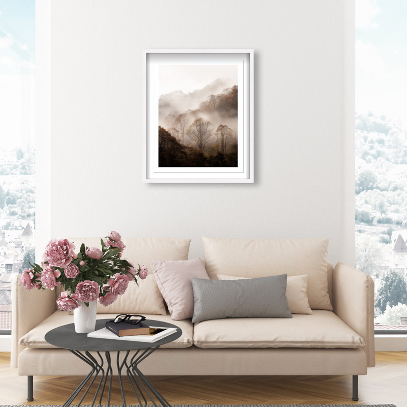 Voile d'automne I Impression sous cadre paysage et nature par Oliver Gal, H 25,5 po x l 21,5 po, Cadre blanc