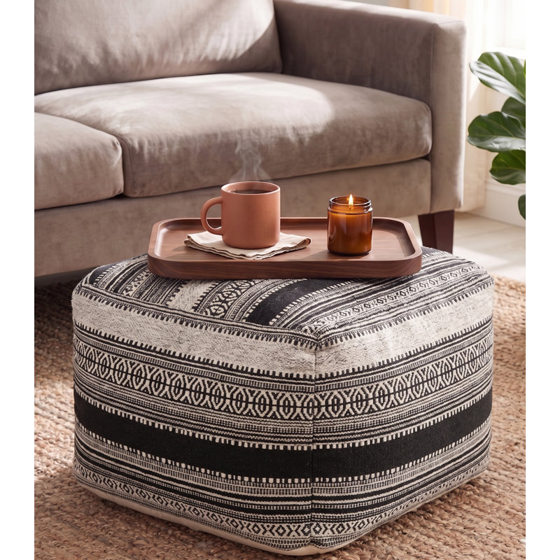 Pouf carré rayé de 22 po de largeur Eolia