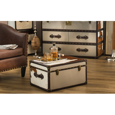 Brennan Accent Trunk
