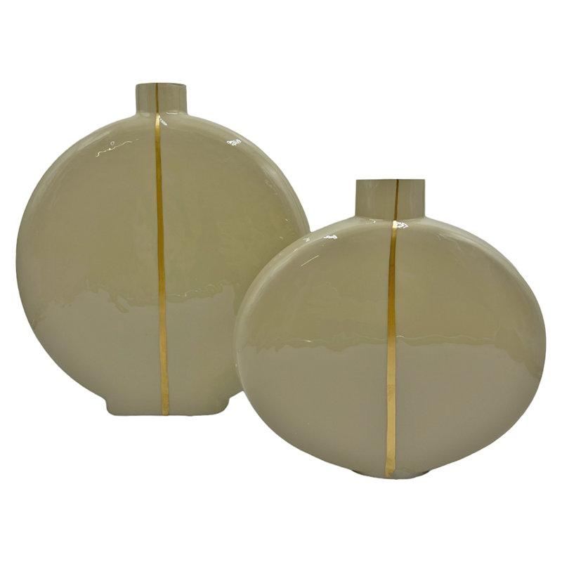 Paire de vases de table Santara, Ivoire, H 9,50 po x l 9,50 po x P 2,50 po