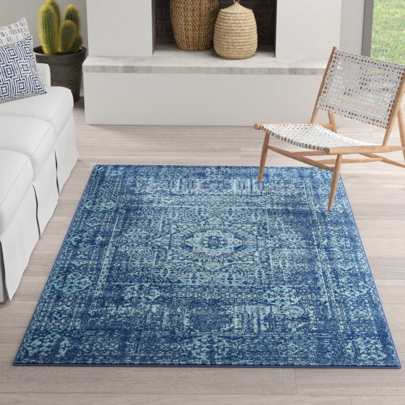 Cristian Oriental Indoor Rug, Rectangle 4'1" x 6'1"