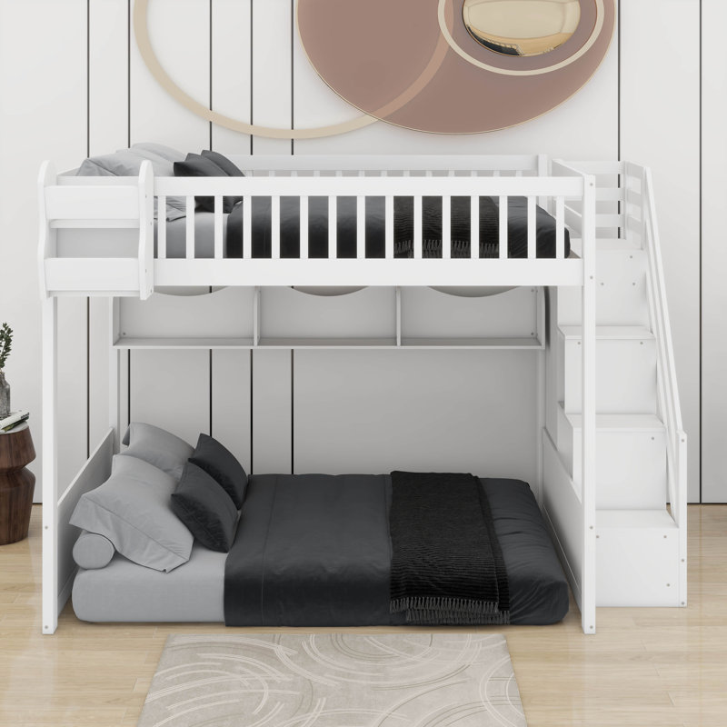 Structure de lit mezzanine en bois pour grand lit avec escalier, tablettes de rangement et garde-robe, Blanc