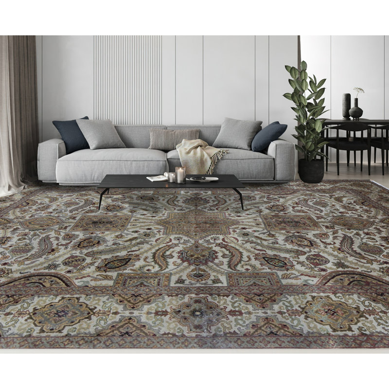 Magnolia Wool Oriental Area Rug in Beige/Brown