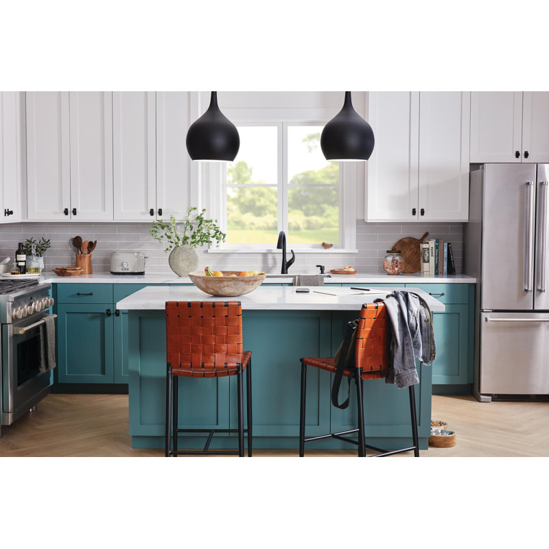 Peerless Parkwood Pull Down Kitchen Faucet, Matte Black