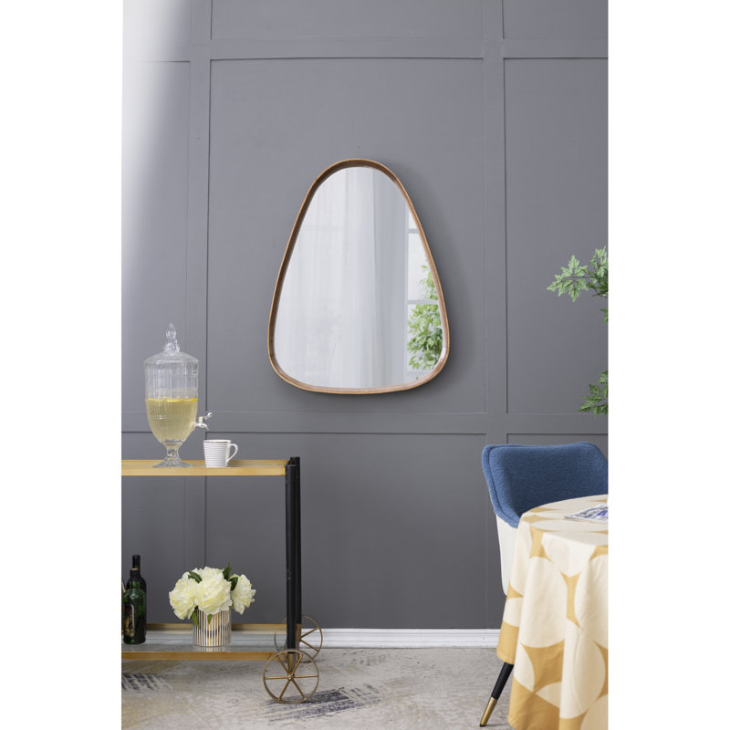 Miroir mural 30 po x 38 po Irrgeular