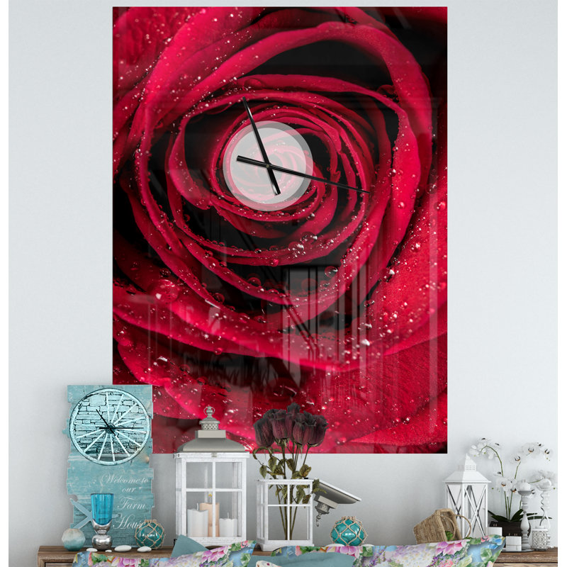Horloge murale moderne pétales de rose rouge avec gouttelettes de pluie, Très grand