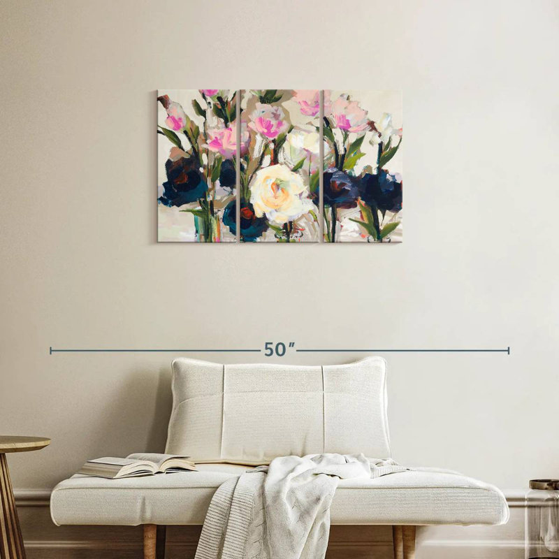 Avery Romantic Blossoms Neutral, 20" H x 33" W
