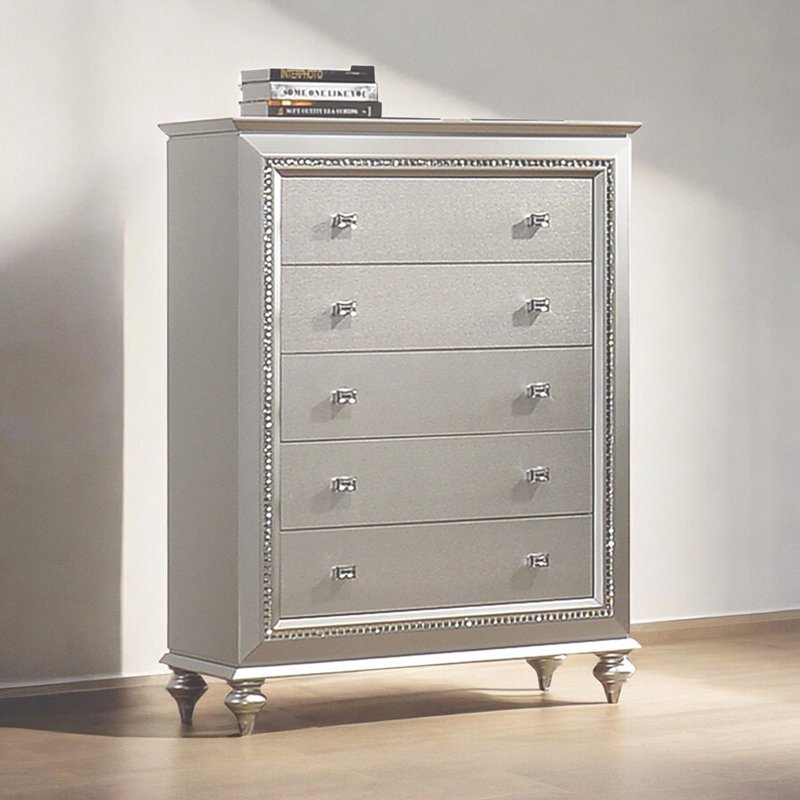 Commode à finition champagne Kaitlyn, commode pour salle à manger, salon, chambre à coucher, couloir de cuisine