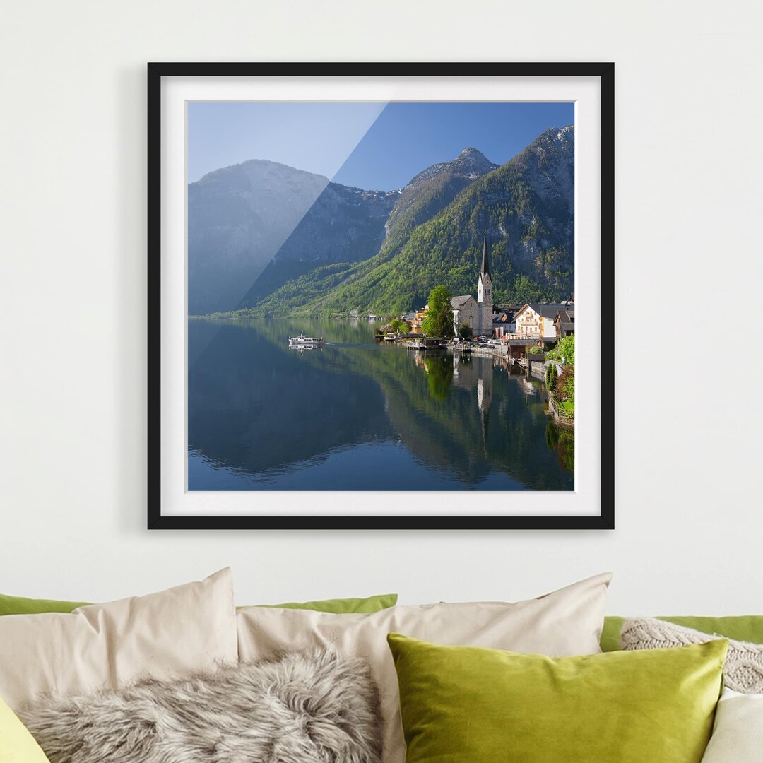 Gerahmtes Poster Mountain View Over Lake Hallstatt