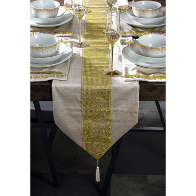 7pc Velvet Runner Set Double Diamante