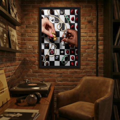 Abstrait échiquier, bijoux, mains, pièces