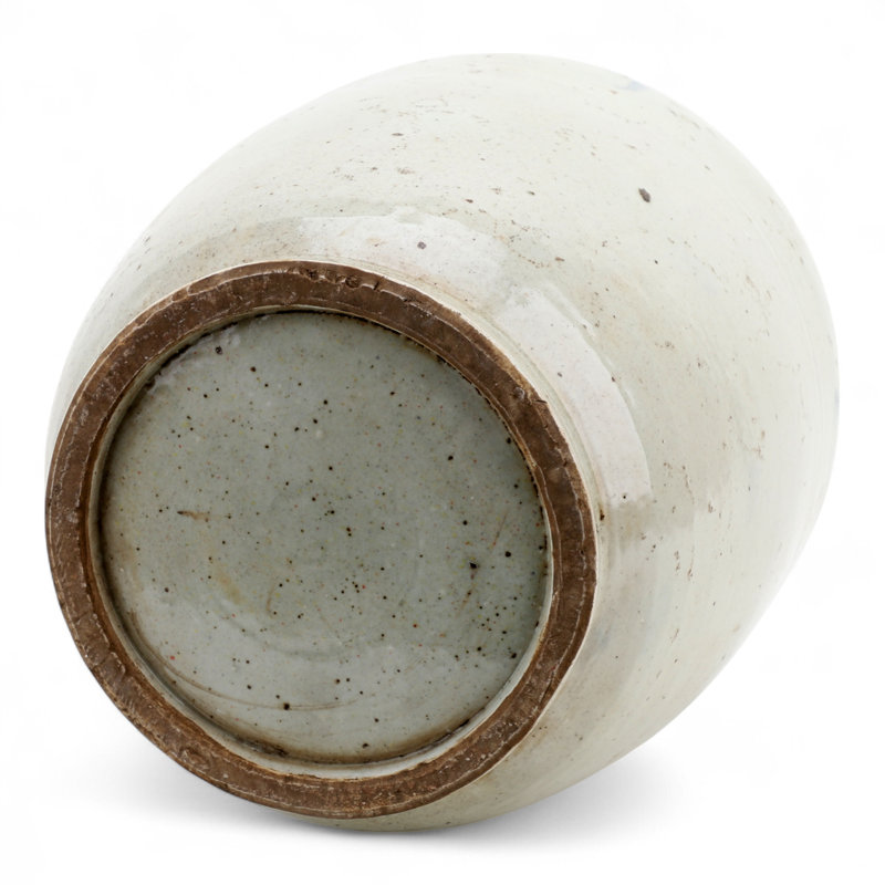 Porcelain Vase Old World