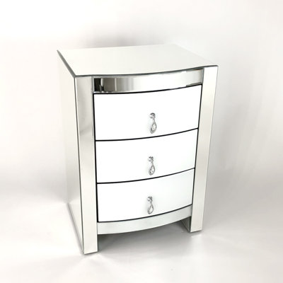Neelyville Accent Chest